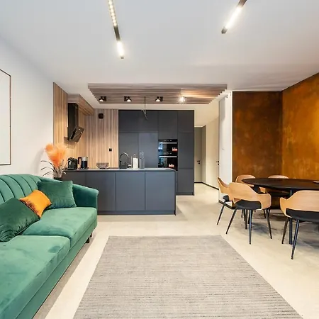 Luxury Copper Ii Apartment *